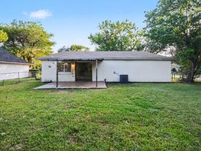 1601  Meridian Way , Garland Texas 75040