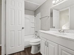 1601  Meridian Way , Garland Texas 75040