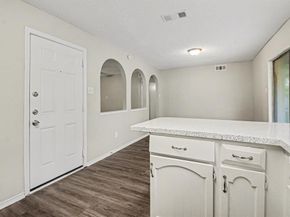 1601  Meridian Way , Garland Texas 75040