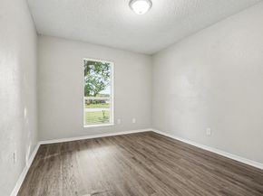 1601  Meridian Way , Garland Texas 75040
