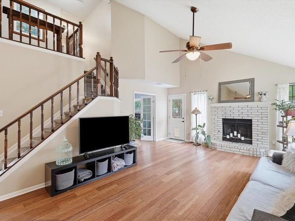 2618  Crockett Drive , Corinth Texas 76210