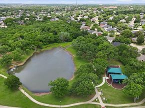 2618  Crockett Drive , Corinth Texas 76210