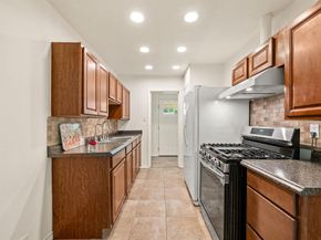 609  Crane Drive , Euless Texas 76039