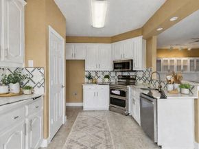 9434  Abbey Road , Irving Texas 75063