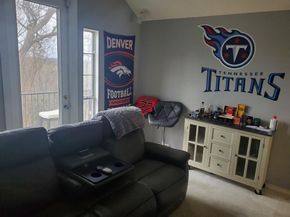 6319  Lake Bluff Drive , Dallas Texas 75249