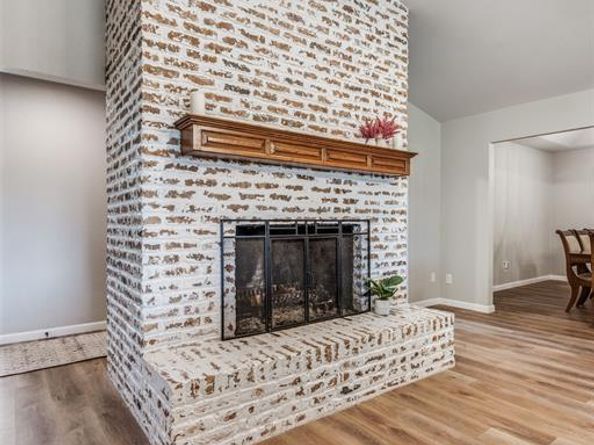 4302  Kingswick Drive , Arlington Texas 76016