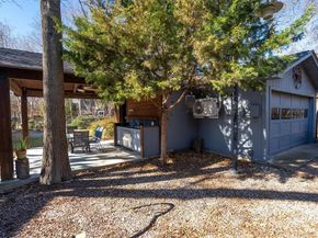 9551 E Lake Highlands Drive , Dallas Texas 75218