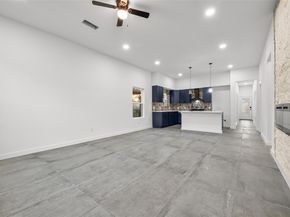 2511  lapsley Street , Dallas Texas 75212