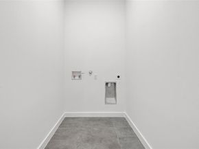 2511  lapsley Street , Dallas Texas 75212