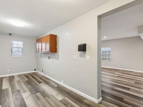 413 E 10th Street , Dallas Texas 75203