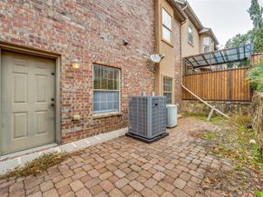 632  Rockingham Drive , Irving Texas 75063