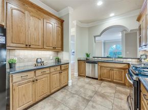 632  Rockingham Drive , Irving Texas 75063