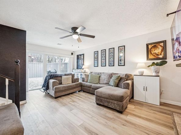 4913  Tree Top Lane , Garland Texas 75044