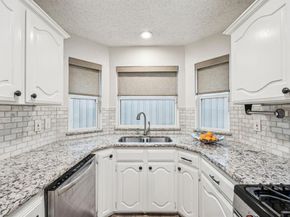 4913  Tree Top Lane , Garland Texas 75044