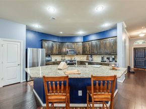 6920  Kingdom Estates Drive , Dallas Texas 75236