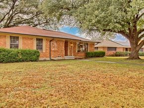 6906  Kiva Lane , Dallas Texas 75227