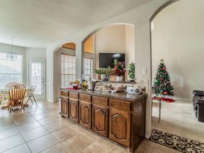 317  Crescent Creek Lane , Fort Worth Texas 76140