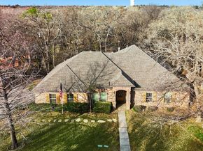 204  Trailwood Drive , Euless Texas 76039