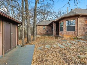 204  Trailwood Drive , Euless Texas 76039