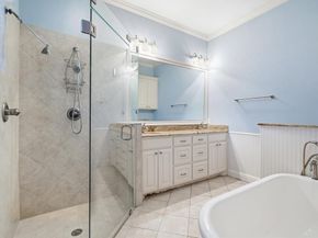 204  Trailwood Drive , Euless Texas 76039