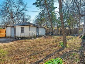 2522 W Clarendon Drive , Dallas Texas 75211