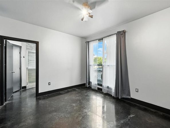 4414  Cedar Springs Road  124, Dallas Texas 75219