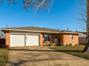 2602  Ridgecrest Drive , Garland Texas 75041