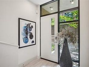 4111  Newton Avenue  32, Dallas Texas 75219