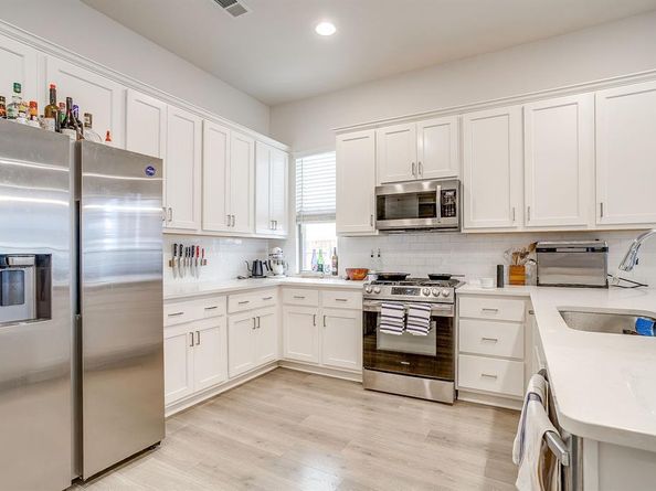 207  Athenia Drive , Fort Worth Texas 76114