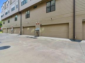 3048  Chimes Street , Dallas Texas 75219