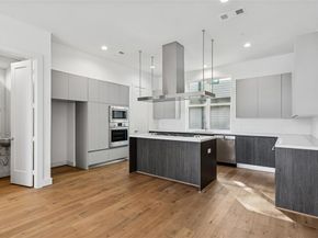 3048  Chimes Street , Dallas Texas 75219