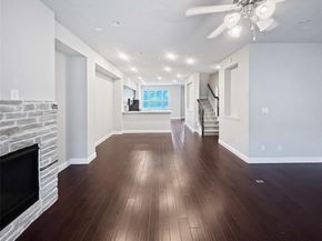 573 W Royal Lane , Irving Texas 75039