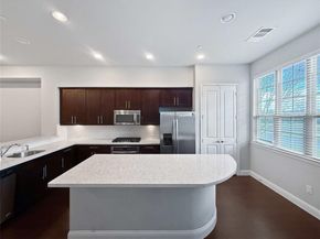 573 W Royal Lane , Irving Texas 75039