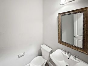 573 W Royal Lane , Irving Texas 75039