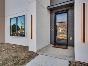 1836  Pueblo Street , Dallas Texas 75212