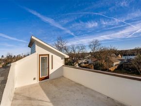 1836  Pueblo Street , Dallas Texas 75212