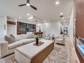 1836  Pueblo Street , Dallas Texas 75212