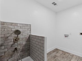 150 S Woodland Trail , Double Oak Texas 75077