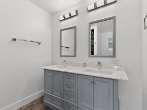 150 S Woodland Trail , Double Oak Texas 75077