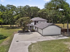 150 S Woodland Trail , Double Oak Texas 75077