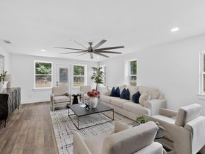 150 S Woodland Trail , Double Oak Texas 75077