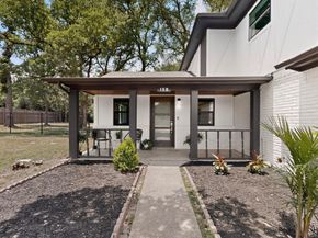 150 S Woodland Trail , Double Oak Texas 75077