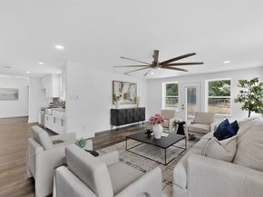 150 S Woodland Trail , Double Oak Texas 75077