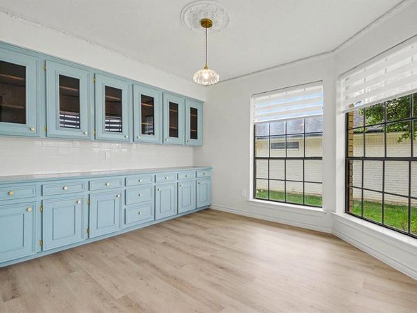 1702  Surrey Court , Garland Texas 75043