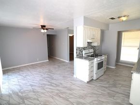 9821  Bluffcreek Drive , Dallas Texas 75227
