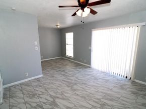 9821  Bluffcreek Drive , Dallas Texas 75227