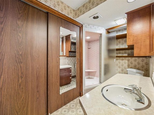 3040  June Drive , Dallas Texas 75211