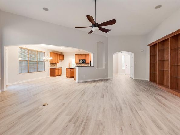 2712  white wing Lane , McKinney Texas 75070