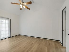 7152  Fair Oaks Avenue  2186, Dallas Texas 75231