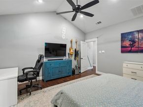 160  Cedarcrest Lane , Double Oak Texas 75077